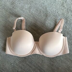 Spanx 32C strapless bra nude color NWOT